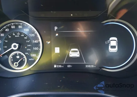 2025 Genesis G70 2.5T Awd from USA, damaged, VIN KMTG34SC6SU152365